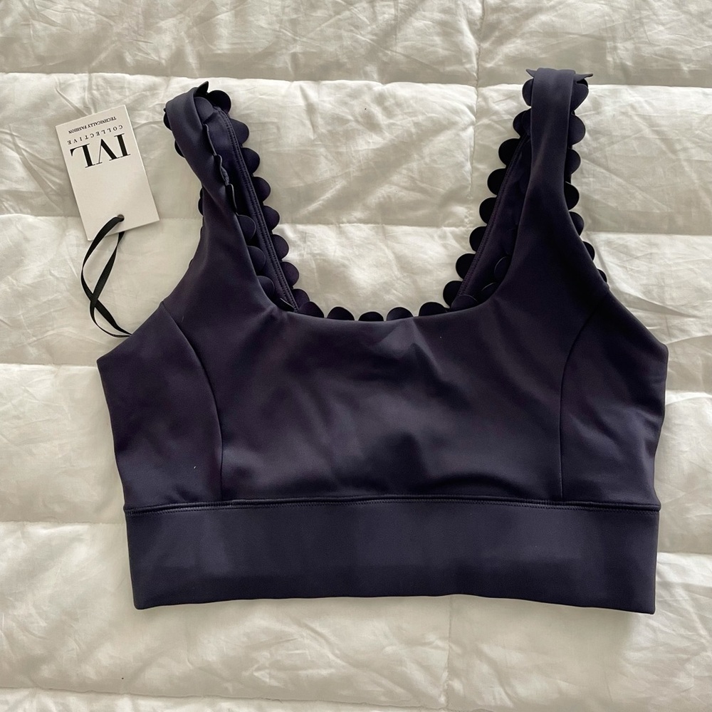 - IVL scalloped sports bra! ✨